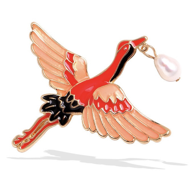 Брошка металева золотиста лелека з намистиною покрита кольоровою емаллю розмір виробу 50х55 мм