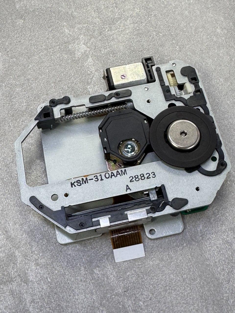Оптична головка KSM 310A