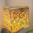 Зібраний нічник Нескінченні Тюльпани, 10х10см, у Подарунковій коробці, від батарейок / Світильник тюльпани, фото 4