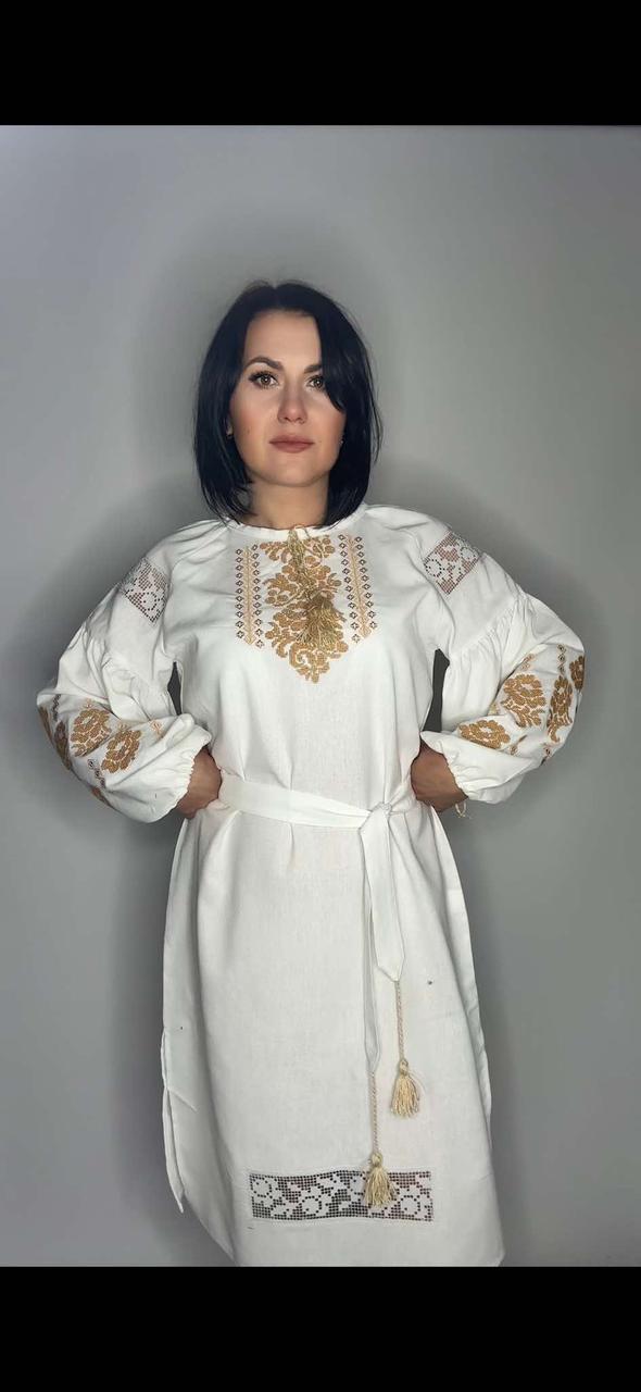 Сукня вишита "Елегія" з білого льону та мережива