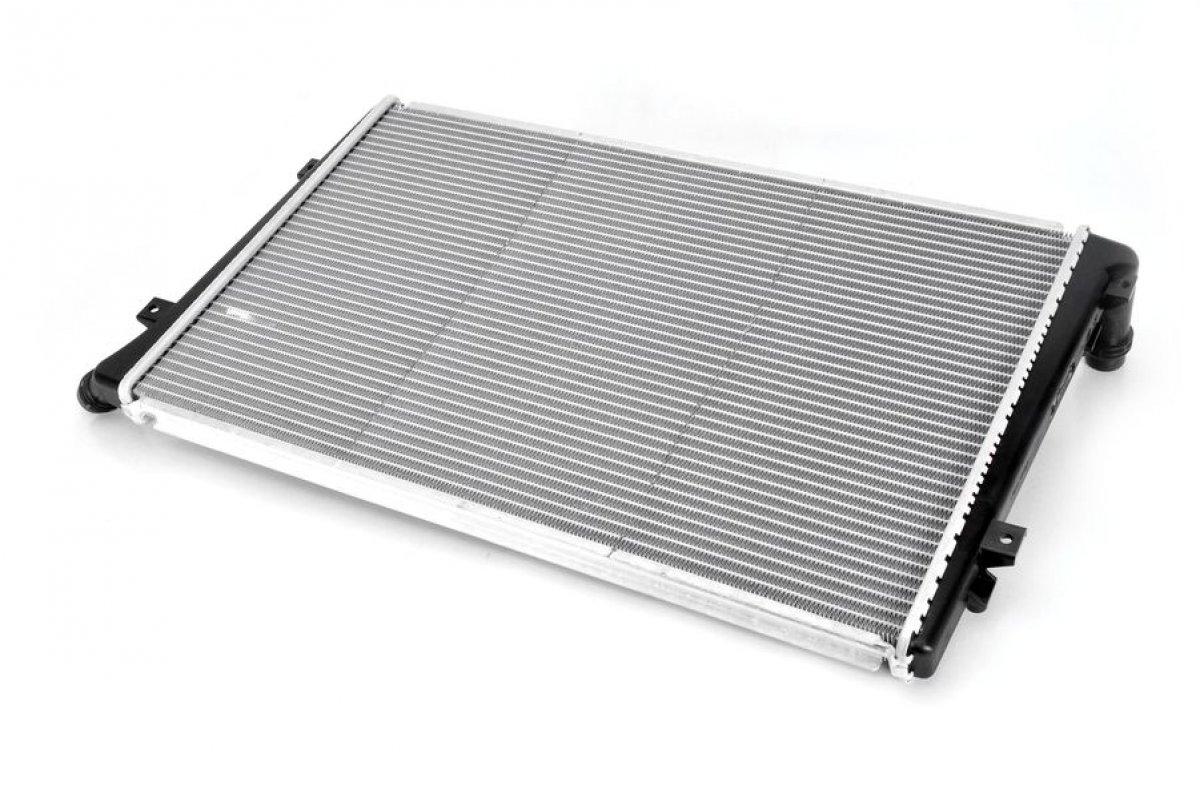 Радіатор охолодження (двигун BLS/BSU; 650x399x32 мм) VW Caddy III 1.9TDI 2004-2010 65292 NISSENS