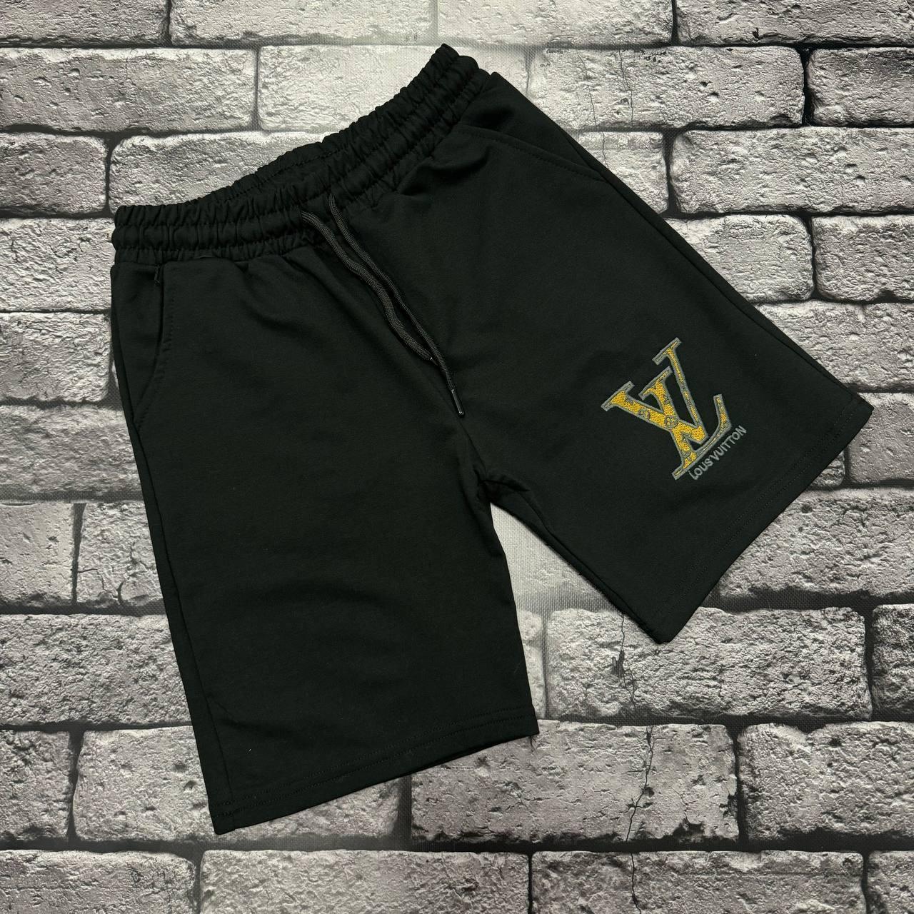 Чоловічі шорти Louis Vuitton