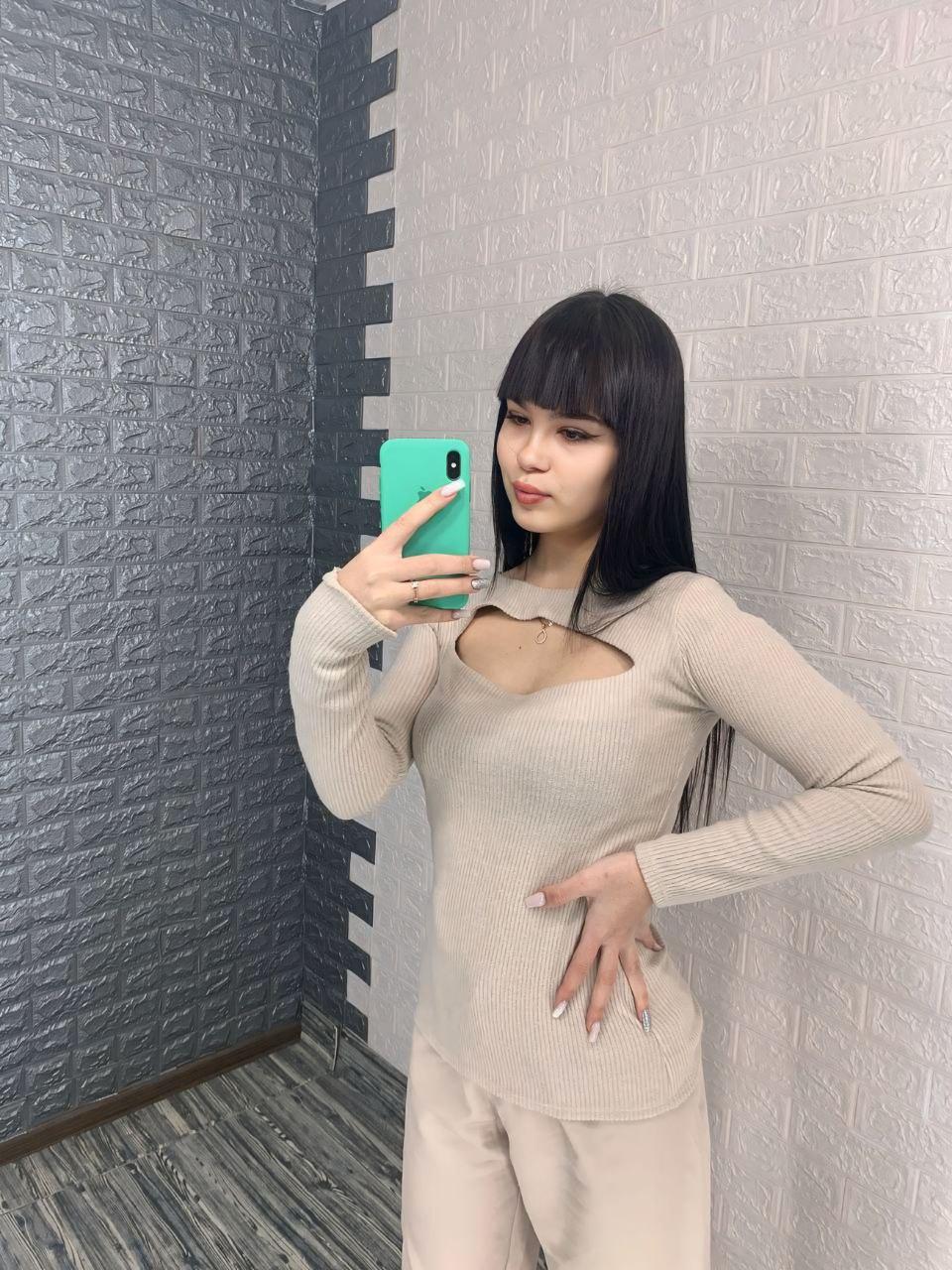 Кофта рубчик з вирізом на грудях, фото 1