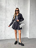 Графітовий жіночий вельветовий костюм: жакет і спідниця-шорти, фото 2