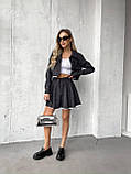 Графітовий жіночий вельветовий костюм: жакет і спідниця-шорти, фото 6