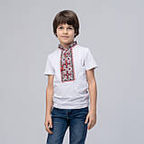 Вишита футболка для хлопчика на короткий рукав «Зоряне сяйво (червона вишивка)», фото 5