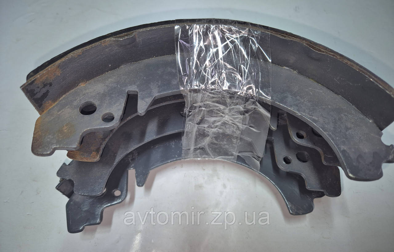 Колодки гальмівні задні ваз 2101, 2102, 2104, 2105, 2107 ЗАРЗ, фото 1