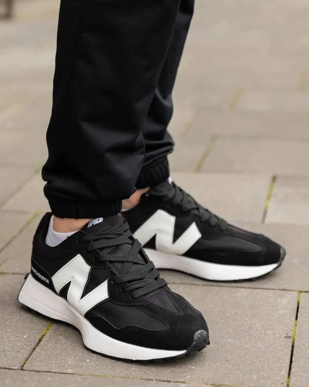 Чоловічі Кросівки New Balance 327 чорні