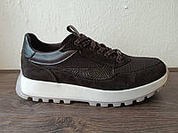 Кросівки жіночі шкіряні