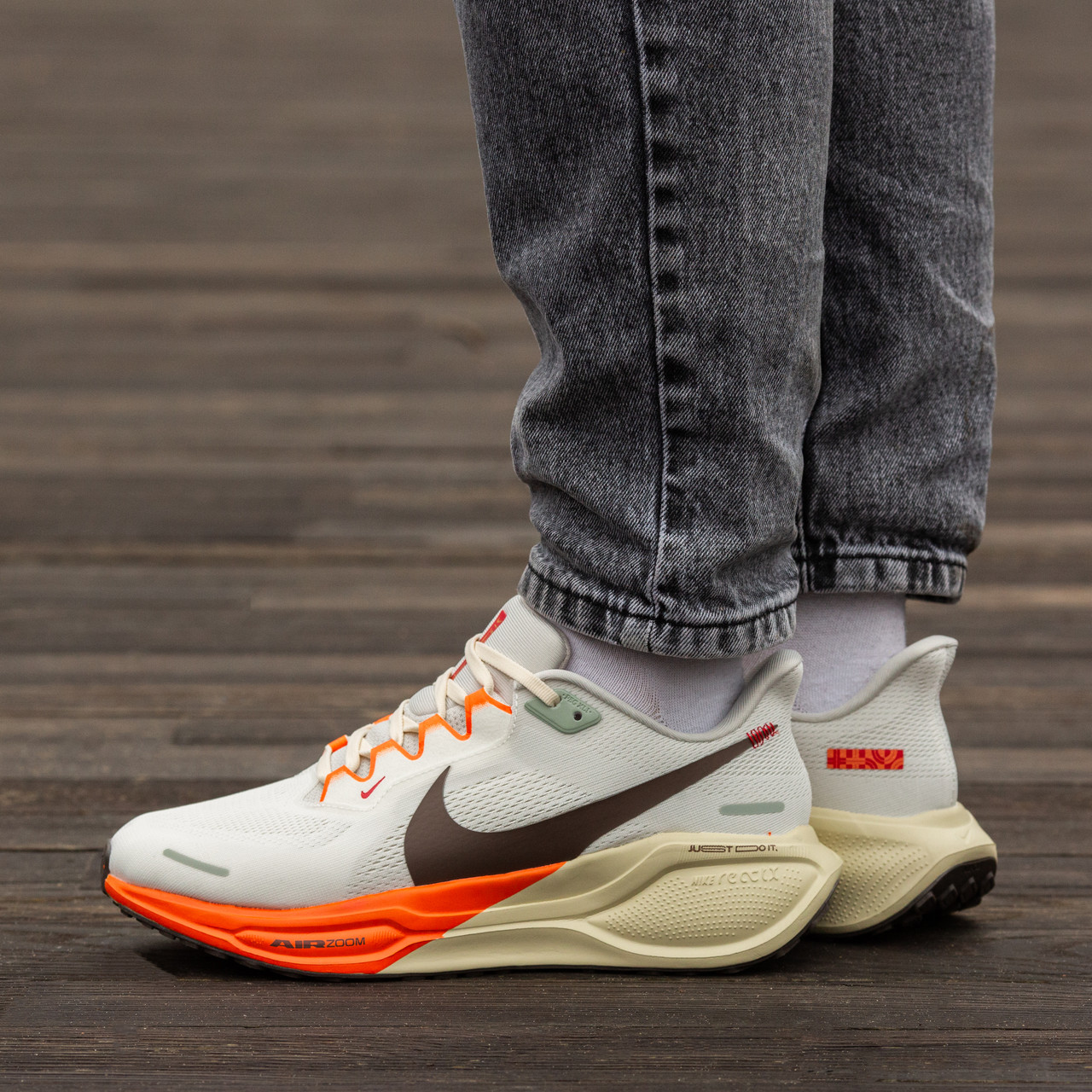 Чоловічі Кросівки Nike Air Zoom Pegasus 41 White Orange / Найк Аїр Зум Пегасус 41 Білі з Бежевим та Помаранчевим
