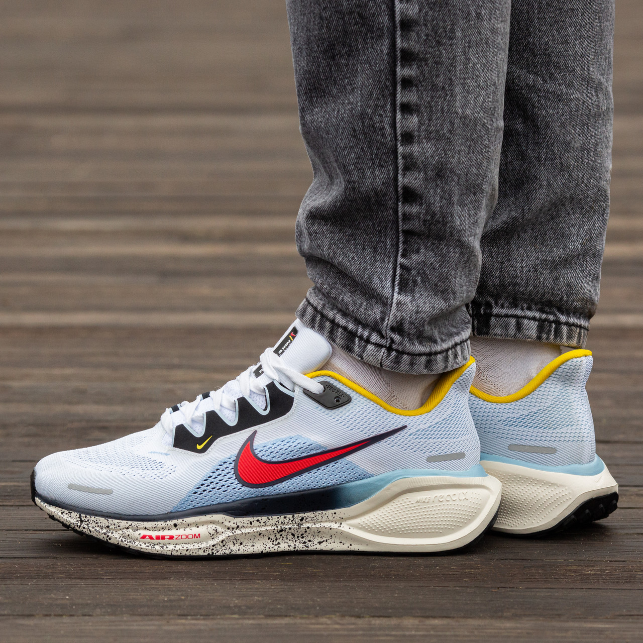 Чоловічі Кросівки Nike Air Zoom Pegasus 41 White Blue Red / Найк Аїр Зум Пегасус 41 Білі з Синім та Червоним