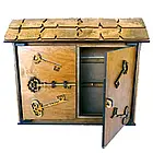 Ключниця настінна з елементами декору з дерева на 6 гачків, двостулкова закрита, Хатинка, фото 5