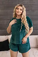 Велюрова м'яка нічна піжама для сну в зеленому кольорі