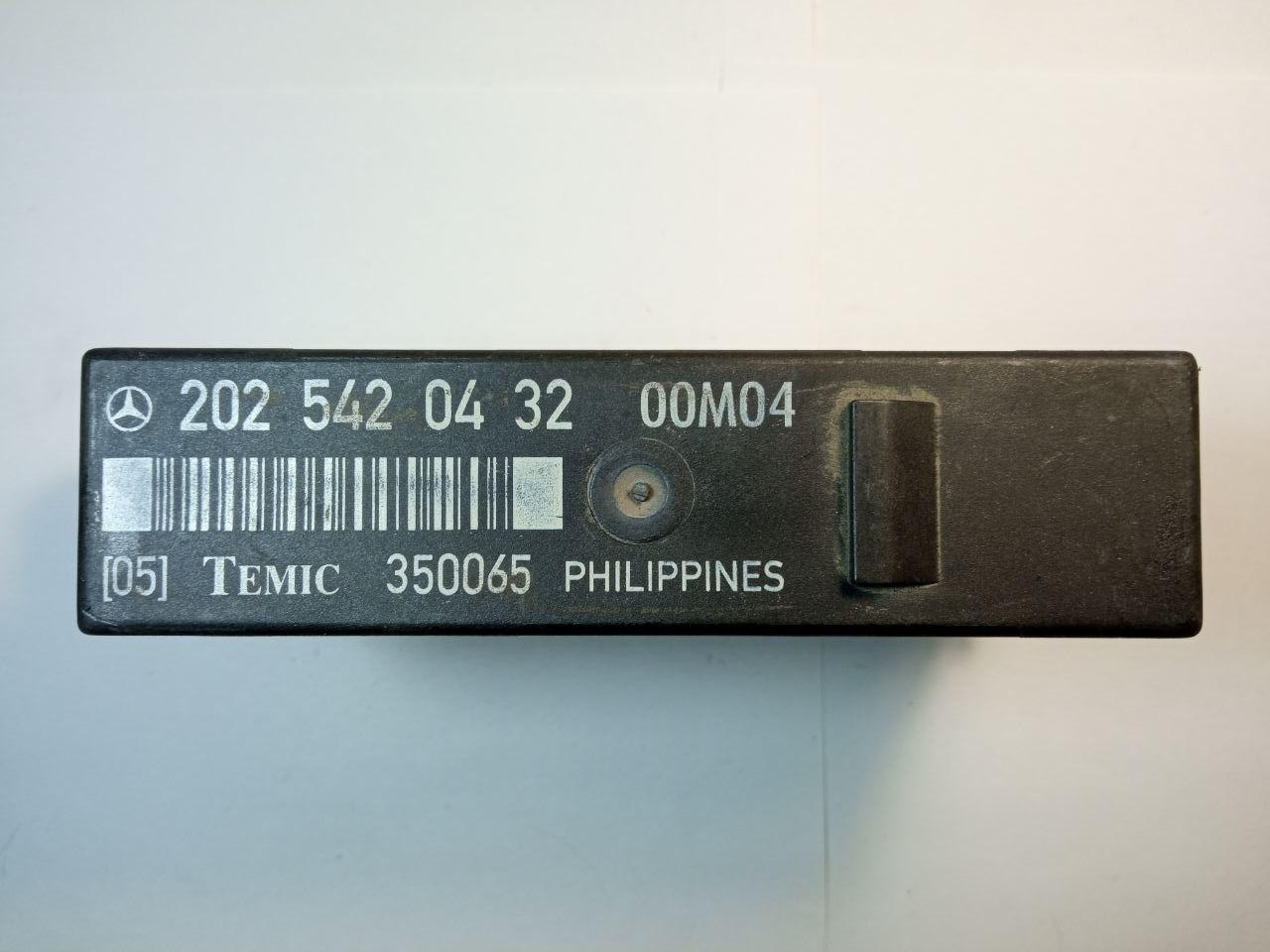 Електронний блок керування Mercedes 202 542 04 32 00MO4(05) TEMIC 350065 MB C-202 TDI