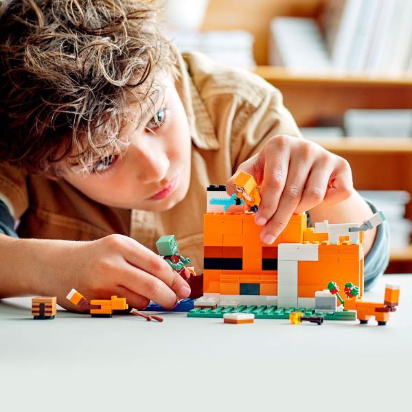 Конструктор LEGO Minecraft Лисяча хатина 193 деталі