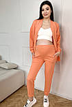 Трикотажний спортивний костюм для вагітних та годуючих абрикосовий S, фото 2