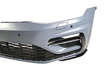 Передній бампер ( дизайн R-Line ) на Volkswagen Golf VII 2017-2020 року, фото 3