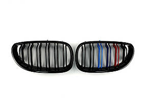 Решітка радіатора M-color ( Подвійні M-Look ) на бмв 5 Series E60 / E61 2003-2010 року