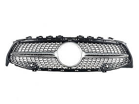 Решітка радіатора Silver ( з місцем під камеру ) Diamond на мерседес CLA-клас C118 2019-2022 року