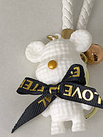 Брелок ведмедик з бантом Love is Eternal стильний подарунок для дівчини. Брелок ведмідь з дзвіночком, фото 2