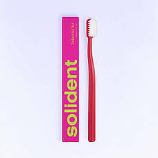 Зубна щітка Solident середньої жорсткості Червона