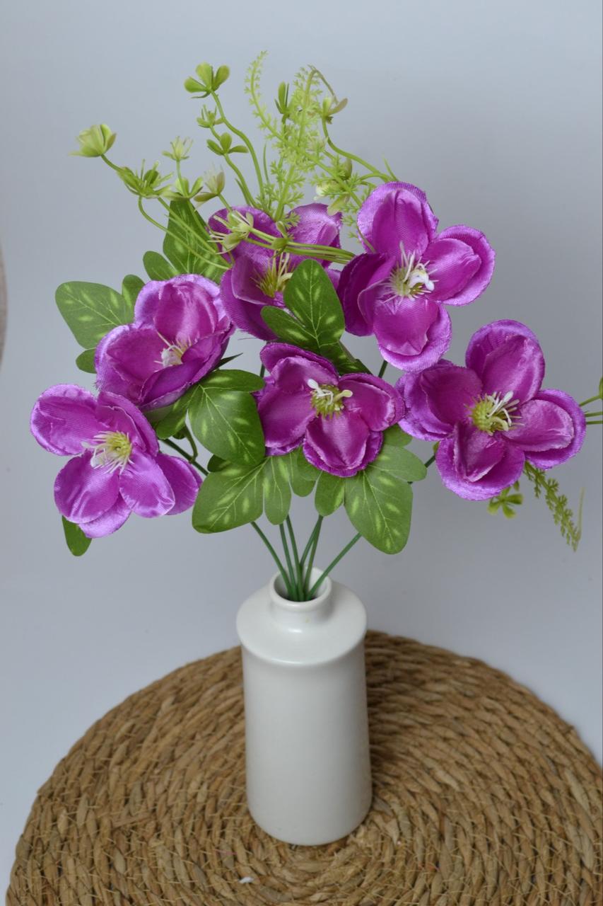 Букет космея з декором висота 30 см 6 квіток d 7 см