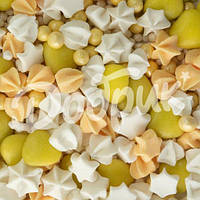 Суміш "Шоколадні серця жовті з рисовою посипкою та безе" 500г