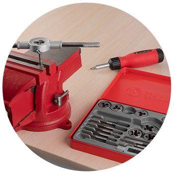 Набір плашок M5-M12, мітчиків M5-M12, 24 од. INTERTOOL SD-8026 Набір плашок та мітчиків