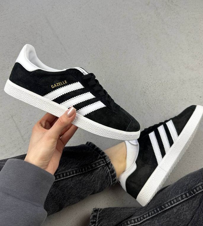 Кросівки жіночі чоловічі Adidas Gazelle og black Адідас Газель чорно-білі замшеві кеди повсякденні три смужки