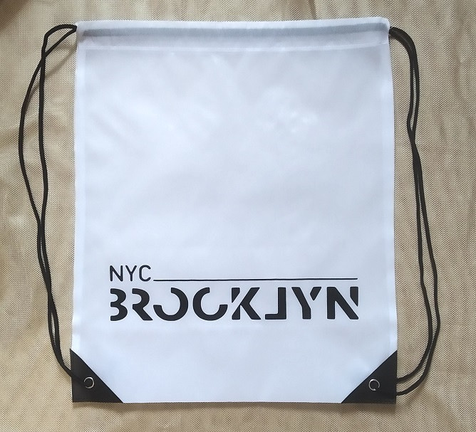 Рюкзак нейлоновий на шнурках iз принтом, фото 1