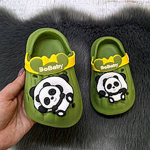 Кроки дитячі для хлопчика Fashion зелені з пандою 5654