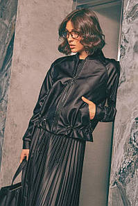 Бомбер жіночий якість преміум модна куртка коротка демісезон еко-шкіра на блискавку черная