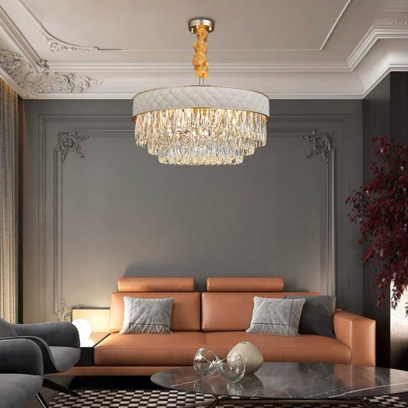 Красива кришталева люстра у вітальню Art 88205/800WH