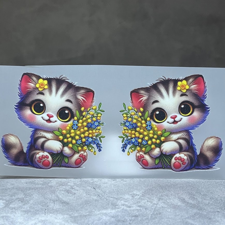 ТермоНаклейка - Кицька з букетом квітів (арт 017795), розмір 4*3,8 см (однієї наліпки), 1 пара, Різнокольоровий, фото 1