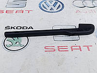 Накладка переднього правого сидіння Volksawgen Golf IV/Bora/Passat B5 1997-2005 1J0881088D