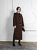 Жіноче тепле трендове шоколадне пряме зимове пальто максі з поясом, шліцом, фото 10