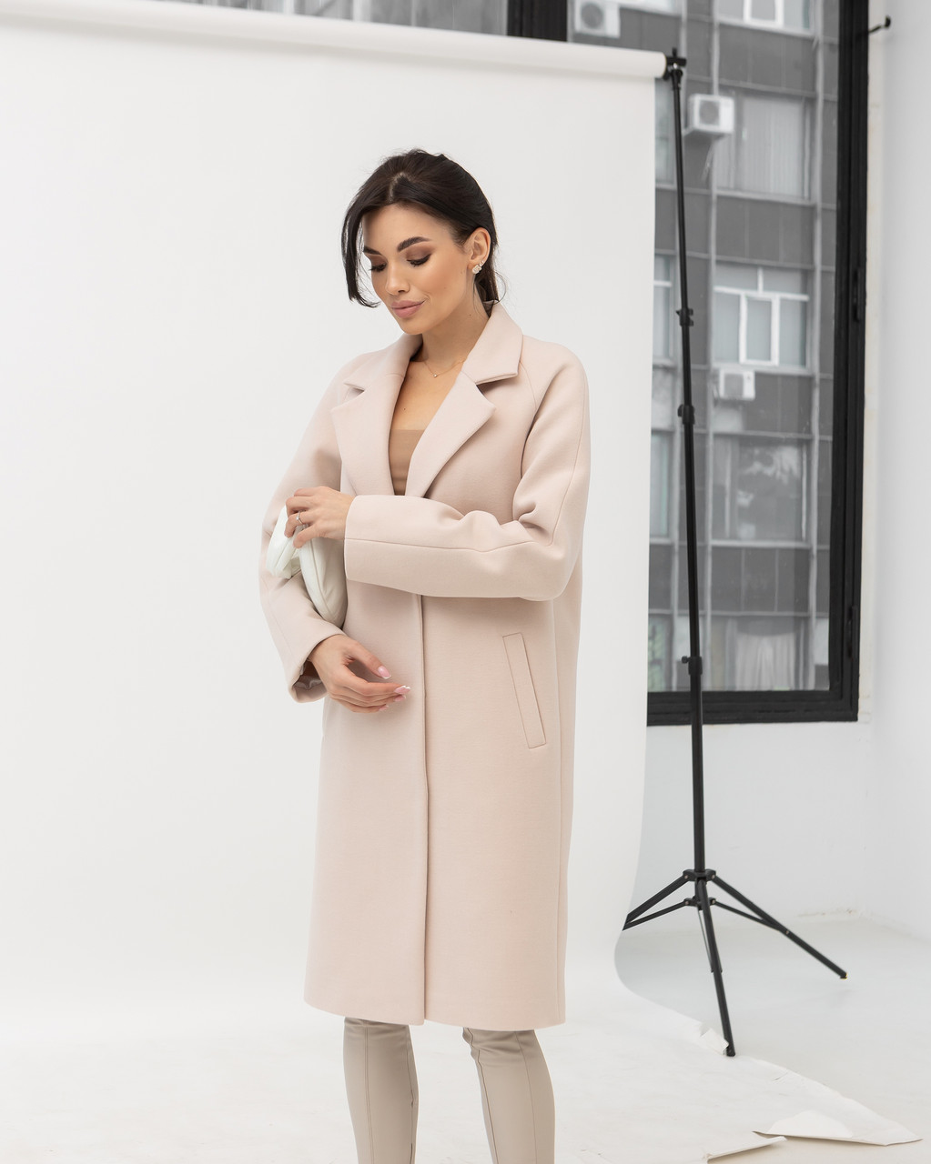 Розкішне світле жіноче утеплене однобортне пальто з кашеміру, осінь, єврозима, фото 1