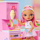 Ігровий набір з лялькою RAINBOW HIGH серії Littles Кондитерська Кенді, фото 7