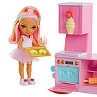 Ігровий набір з лялькою RAINBOW HIGH серії Littles Кондитерська Кенді, фото 3