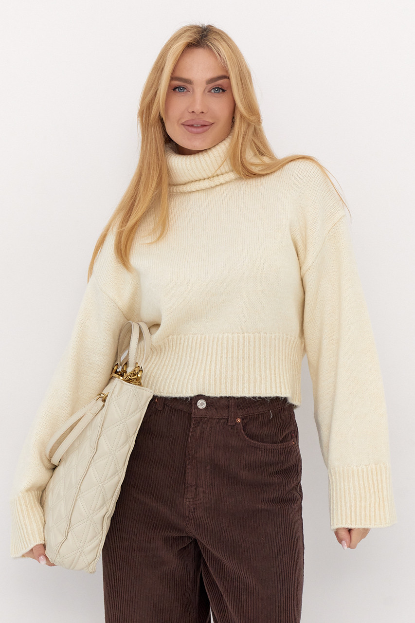 Короткий в'язаний светр із високою горловиною кремовий, фото 1