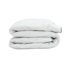 Ковдра SWISS демісезонна полуторна 200x220 см стьобана – еталон комфорту та якості!