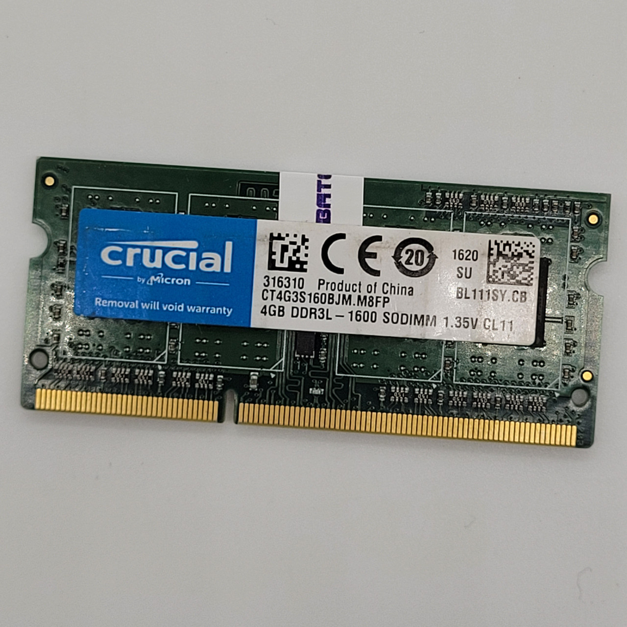 Оперативна пам'ять для ноутбука Crucial SODIMM DDR3L 4Gb 1600MHz PC3L-12800s 1R8 CL11 (CT4G3S160BJM.M8FP) Б/В