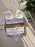 Стильний трикотажний комплект жіночої білизни з топа і трусиків стрінгів, фото 4