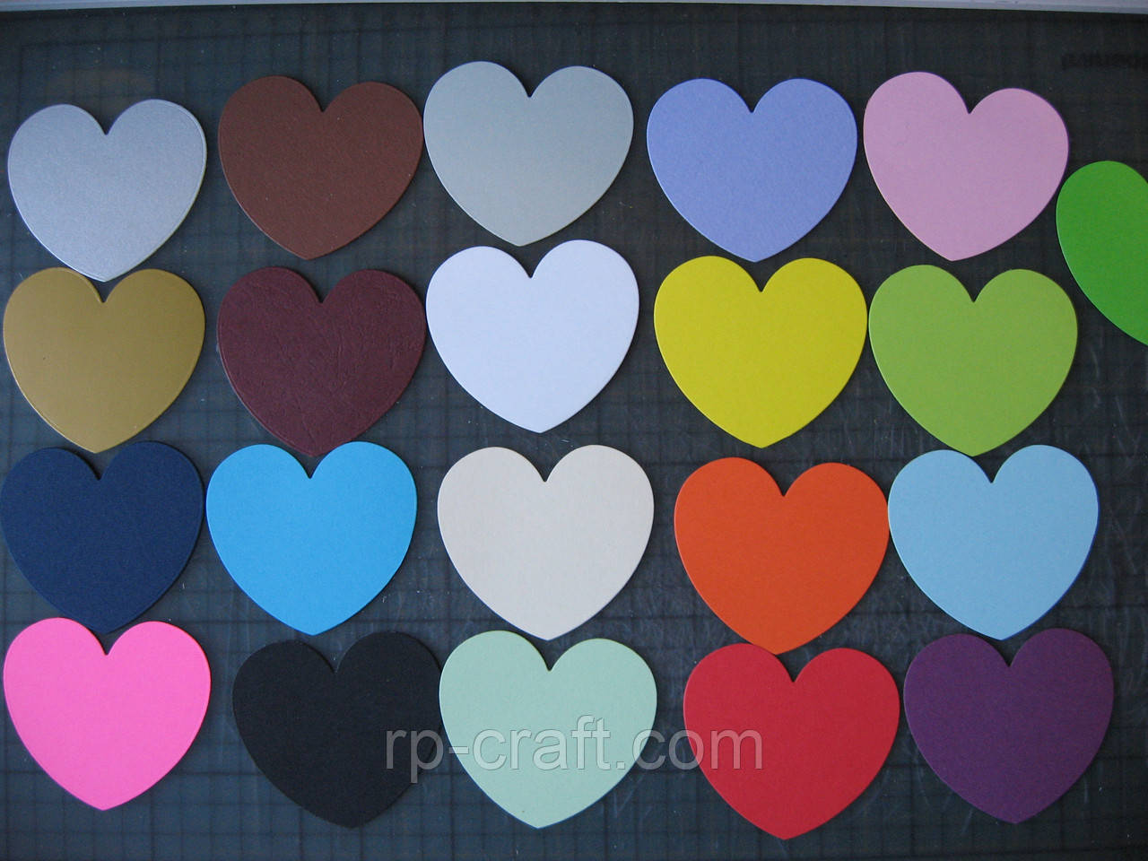 Вирубка з паперу та картону. Серце, 64х70 мм, фото 1