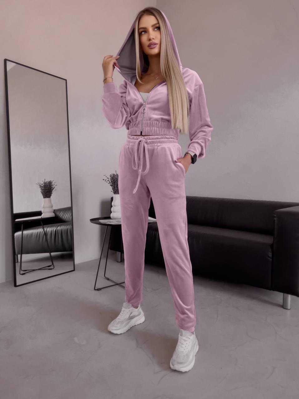 Велюровий жіночий спортивний костюм з укороченою кофтою на блискавці та високими штанами розміри 42-48