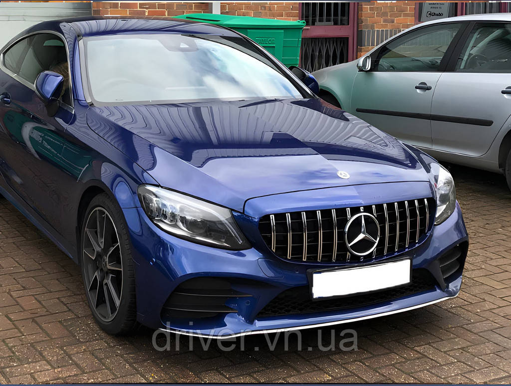 Передняя решетка GT 2014-2018, без камеры для Mercedes C-сlass W205