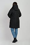 Жіноча чорна стьобана демісезонна куртка, фото 3