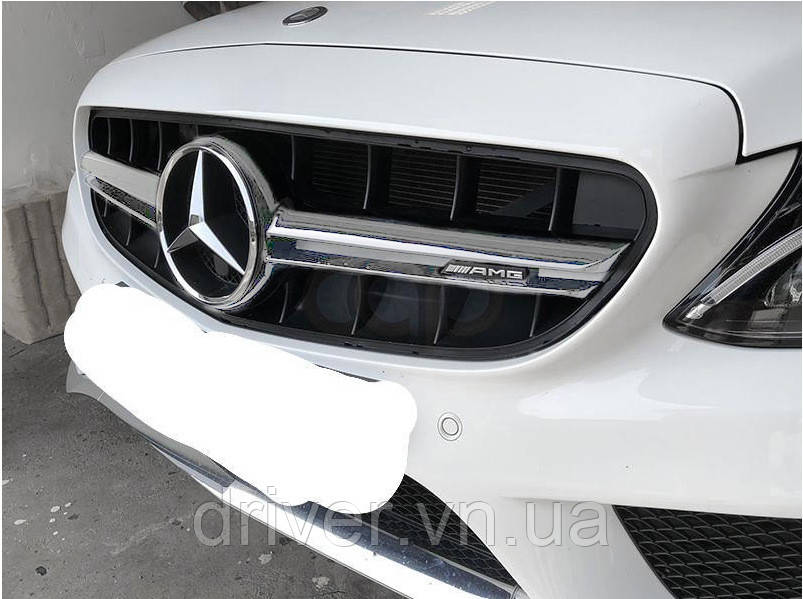 Передняя решетка C63-design 2014-2018, с камерой для Mercedes C-сlass W205