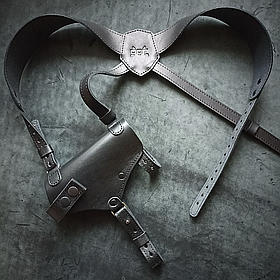 Кобура прихованого носіння для Glock 17 зі шкіри: оперативна, чорна, з кліпсою (DOT-ARMS)