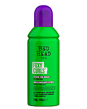 Мус для укладки кучерявого волосся Tigi BH Style Foxy Curls Curly Hair Mousse, 250мл